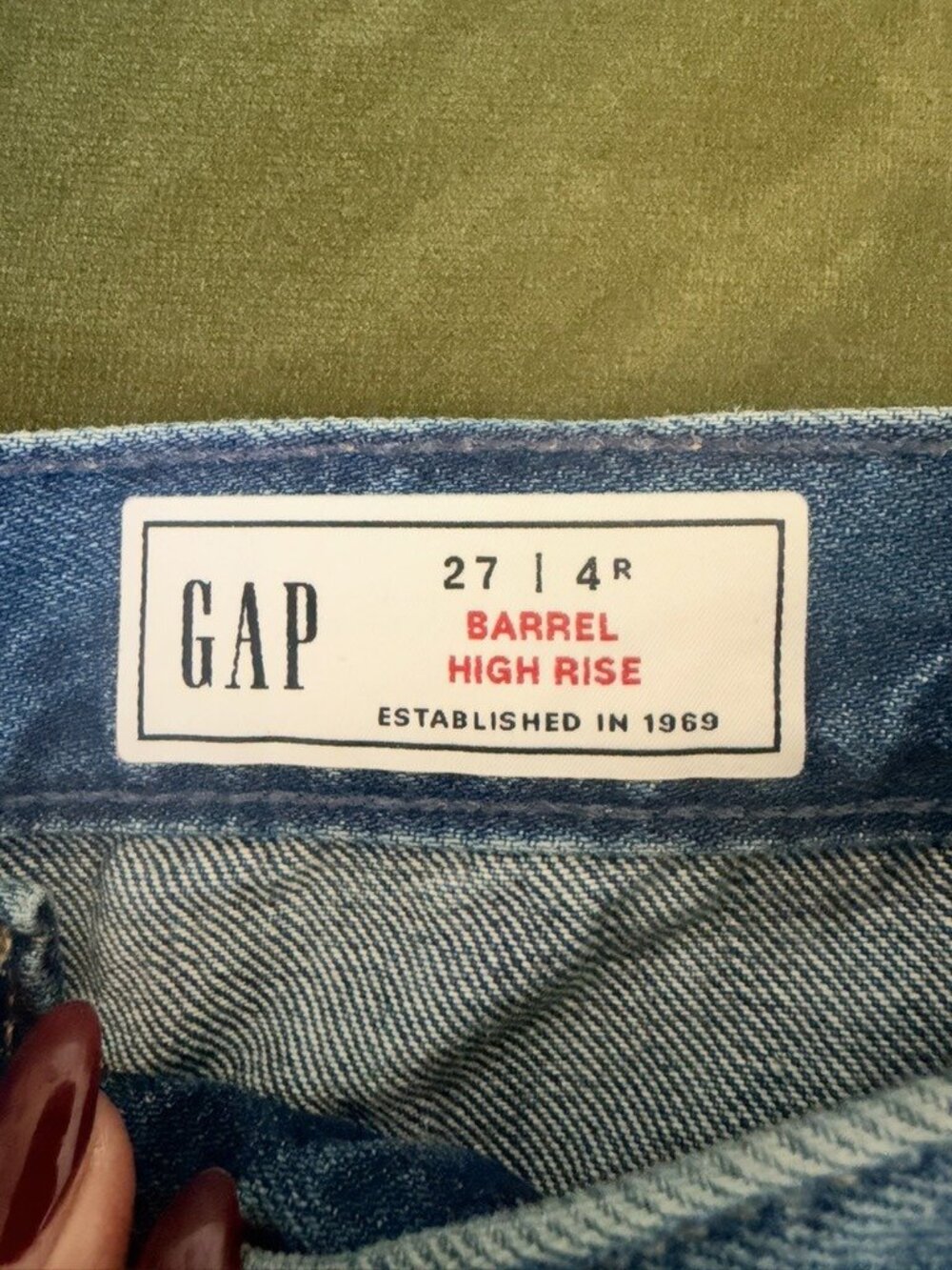 HIGH RISE BARREL JEANS | GAP - Picture 4 of 5